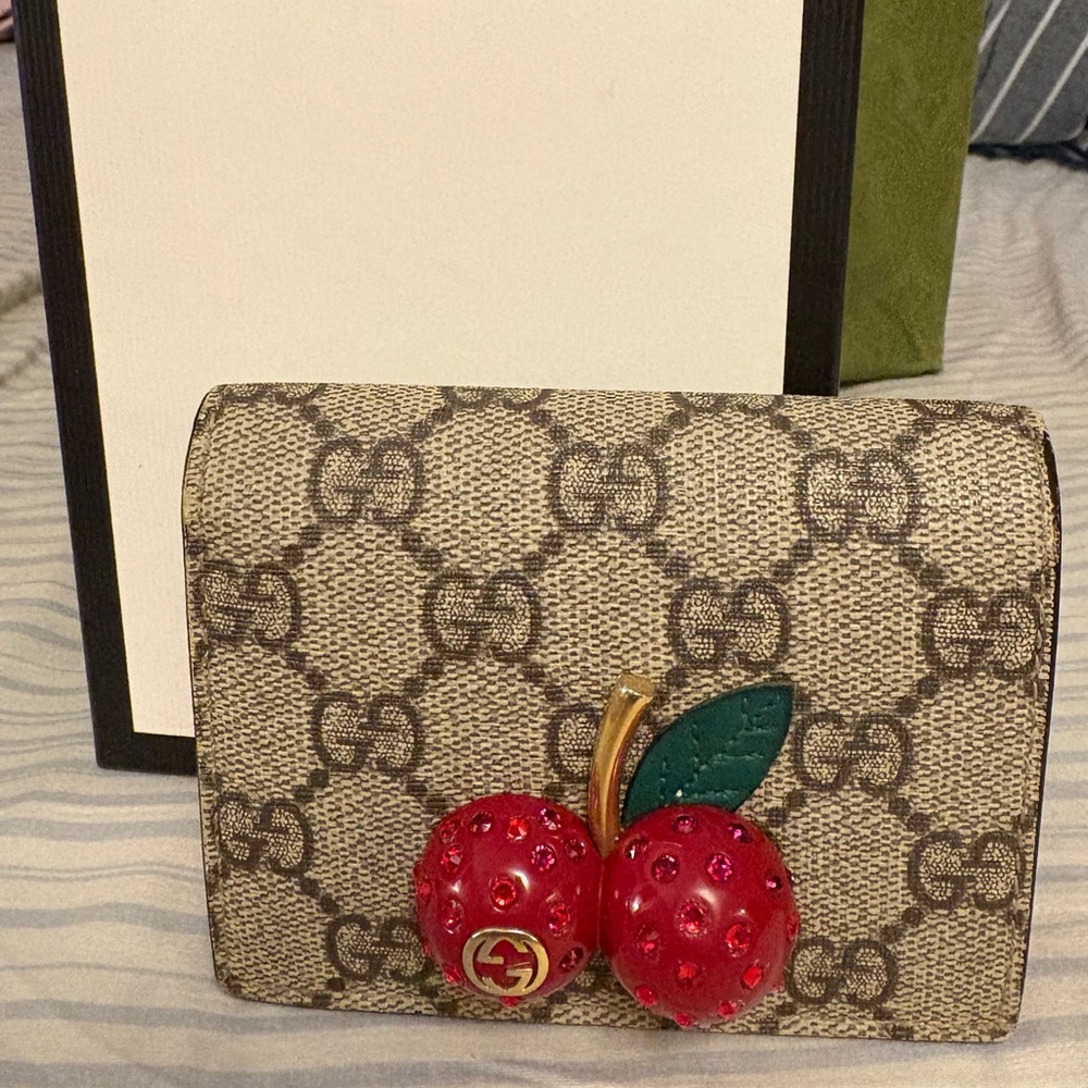 Gucci GG Supreme Embellished Cherry Wallet